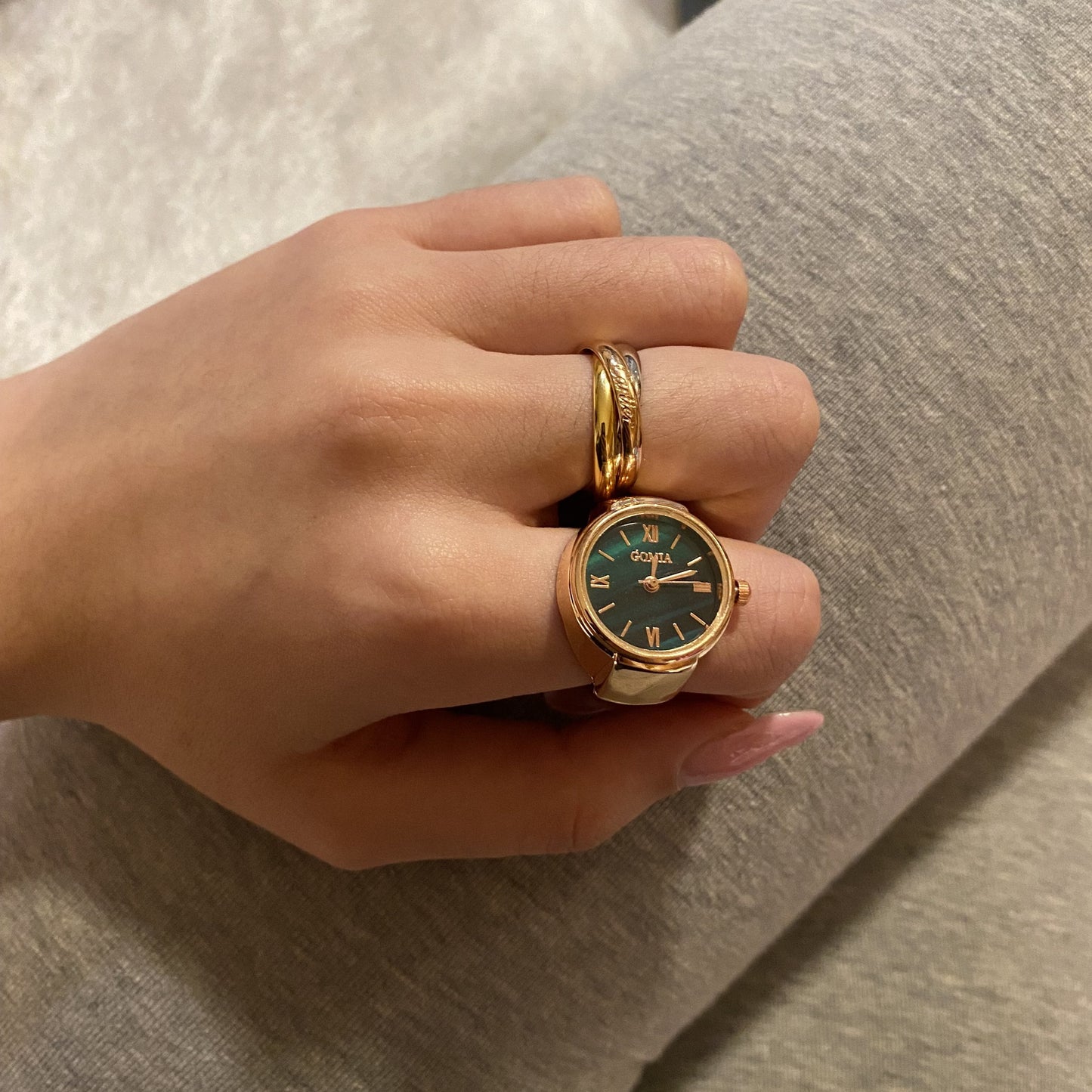 Mini Vintage Ring Watch