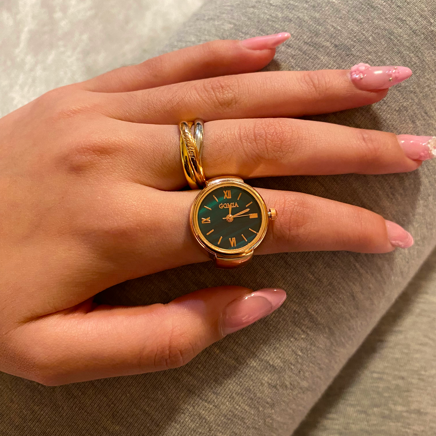 Mini Vintage Ring Watch