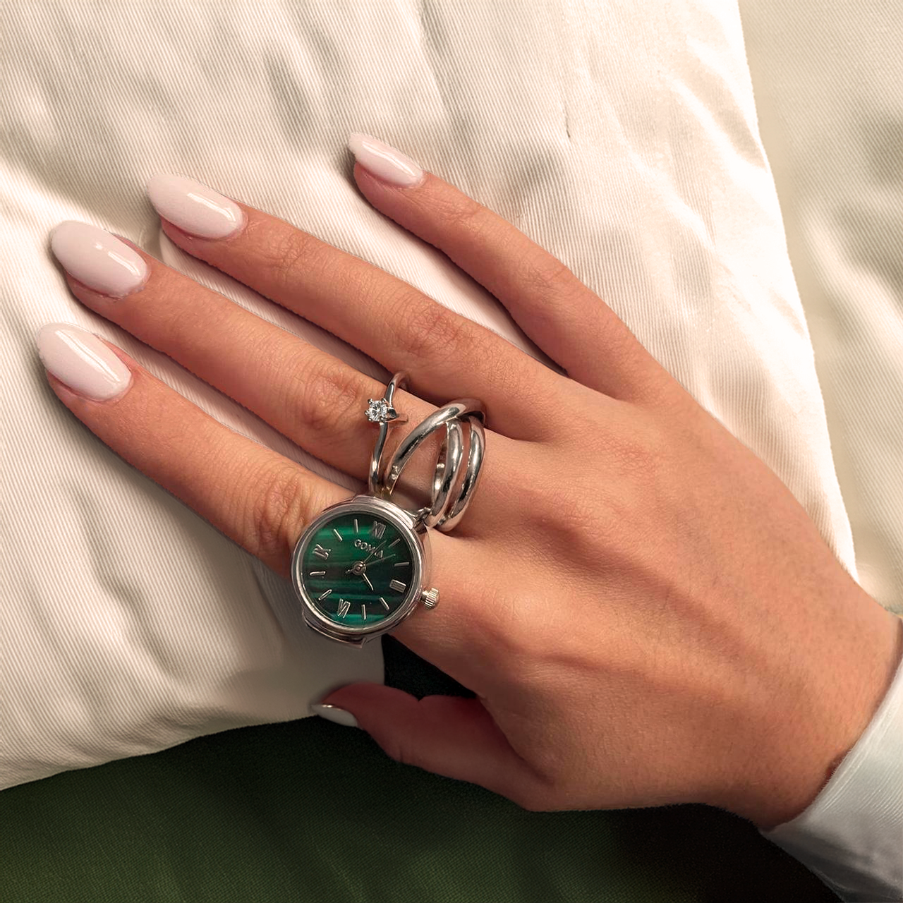 Mini Vintage Ring Watch